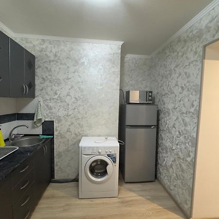 One-Room Apartment Opposite Almaty Airport Turksib Exterior photo