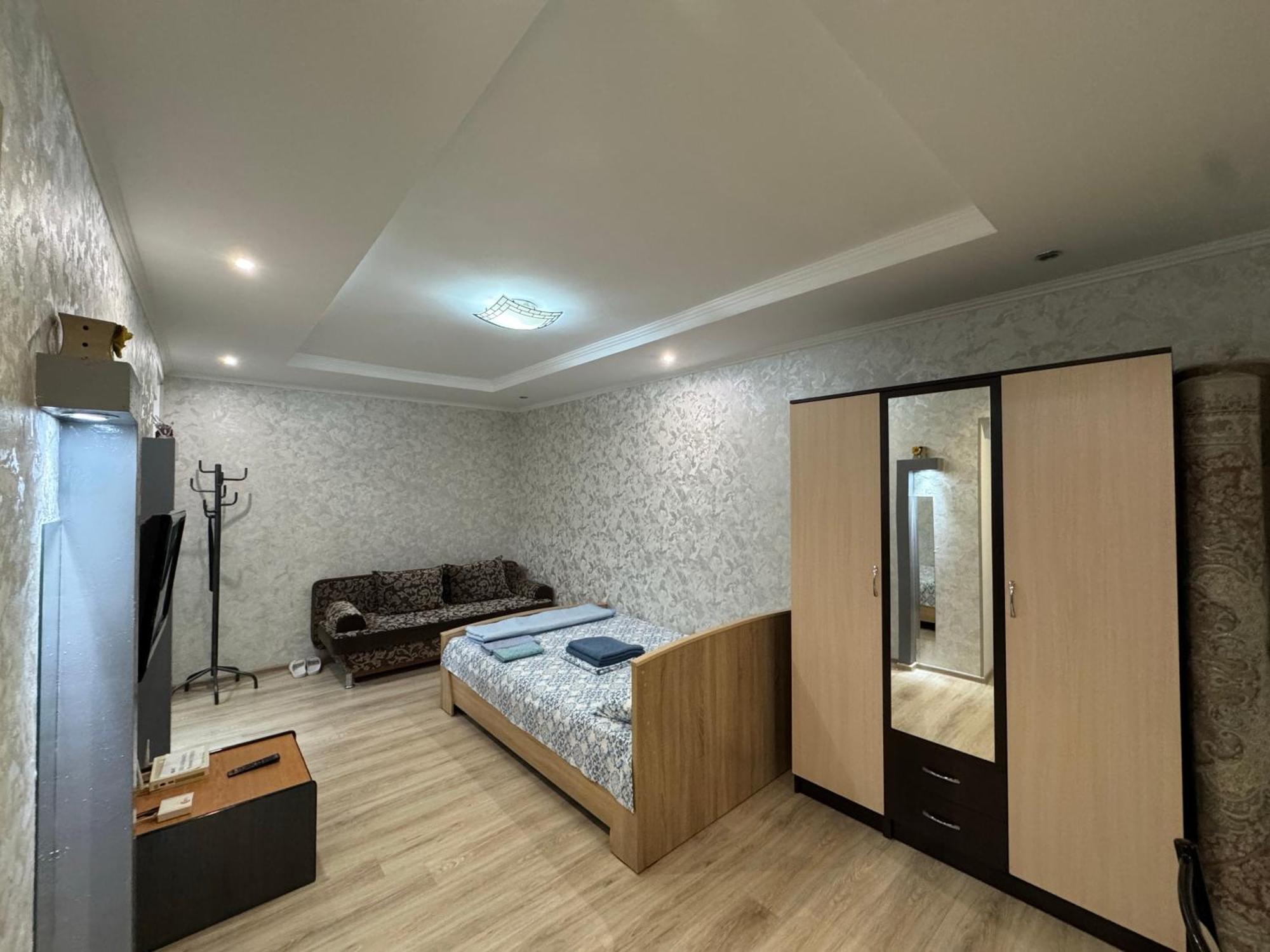 One-Room Apartment Opposite Almaty Airport Turksib Exterior photo